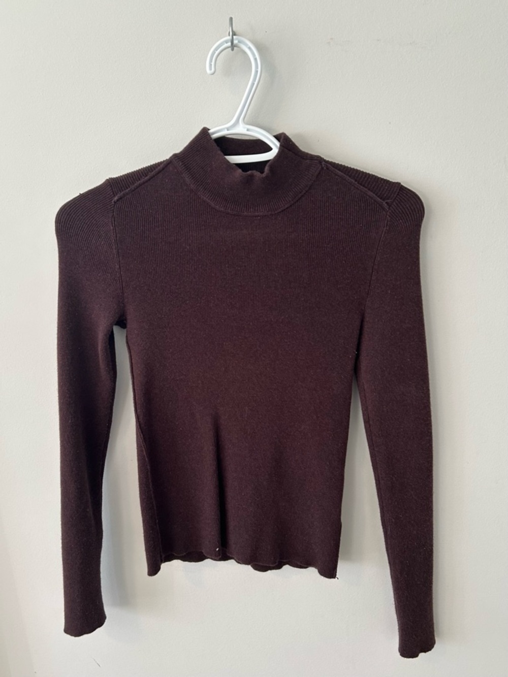 Urban Outfitters “BDG” Brown Mock Neck Long Sleeve Size Extra Small